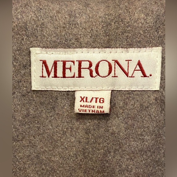 Wool wrapped coat 🧥 - Picture 5 of 5